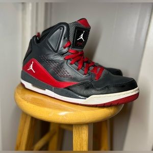 Jordan SC-3 Anthracite Black Red.
